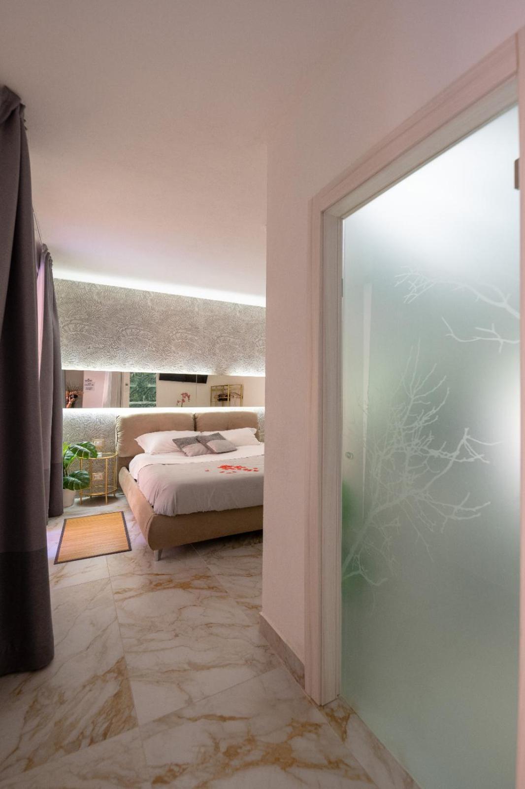 Bed & Breakfast Etnea 208 Luxury Jacuzzi Catania